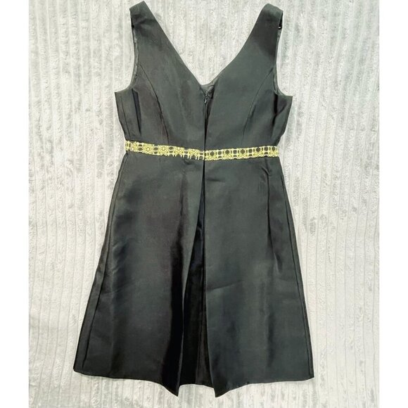 Giovanna A-Line Sleeveless Dress Womens 14 Black V-Neck Embroidered Elegant Chic - Picture 9 of 9